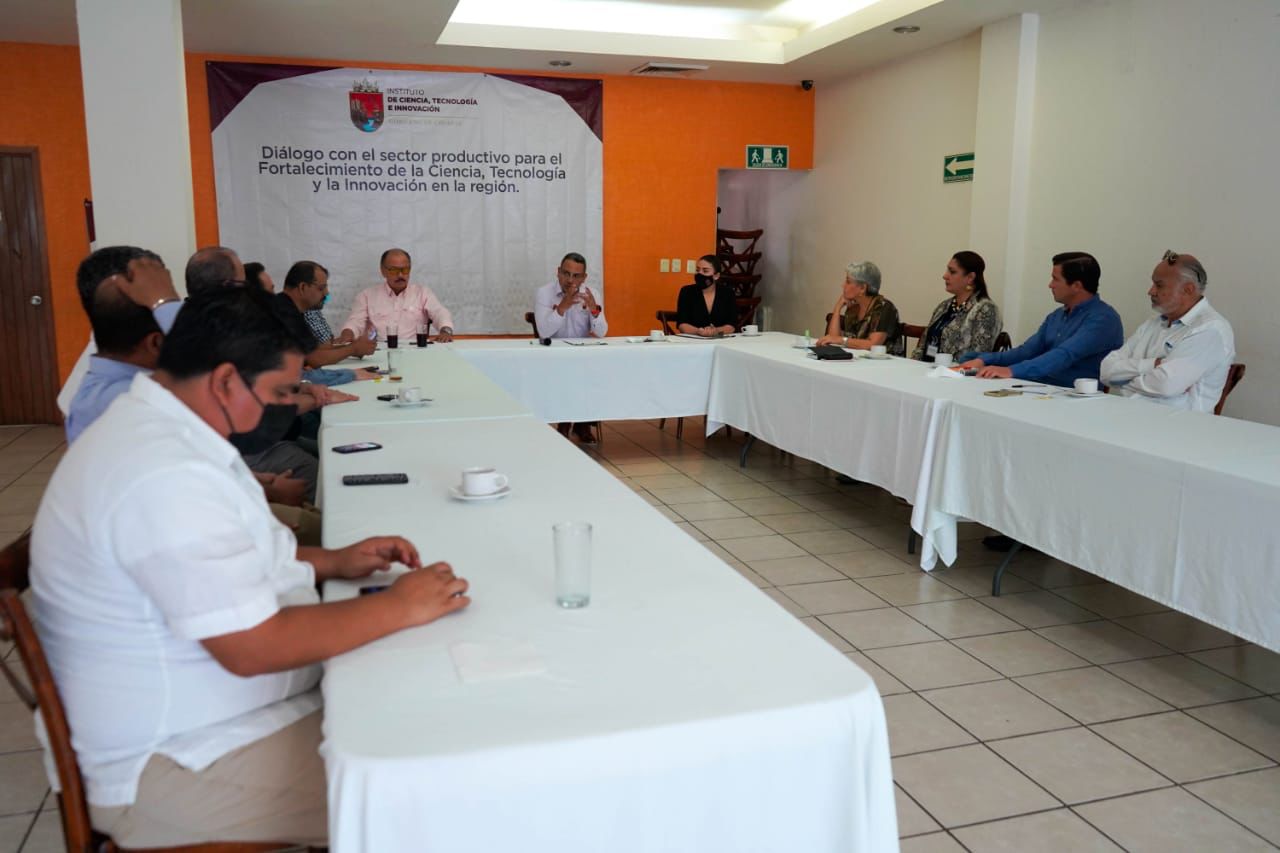Se reúne titular del ICTI Chiapas con representantes del sector productivo del Soconusco 