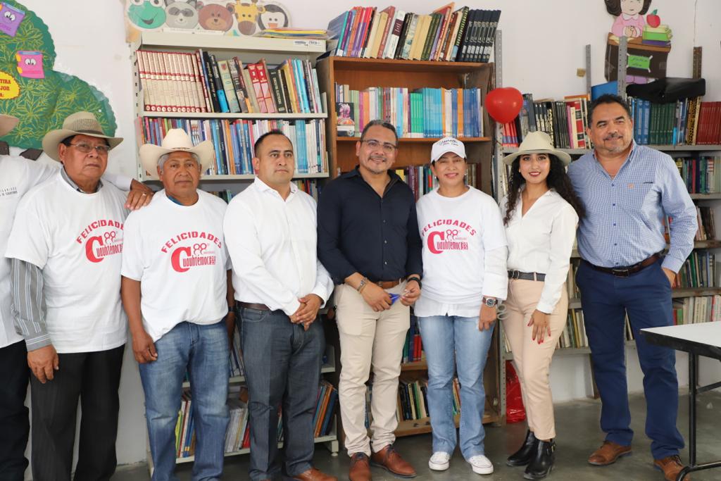 Helmer Ferras inaugura biblioteca en Jiquipilas